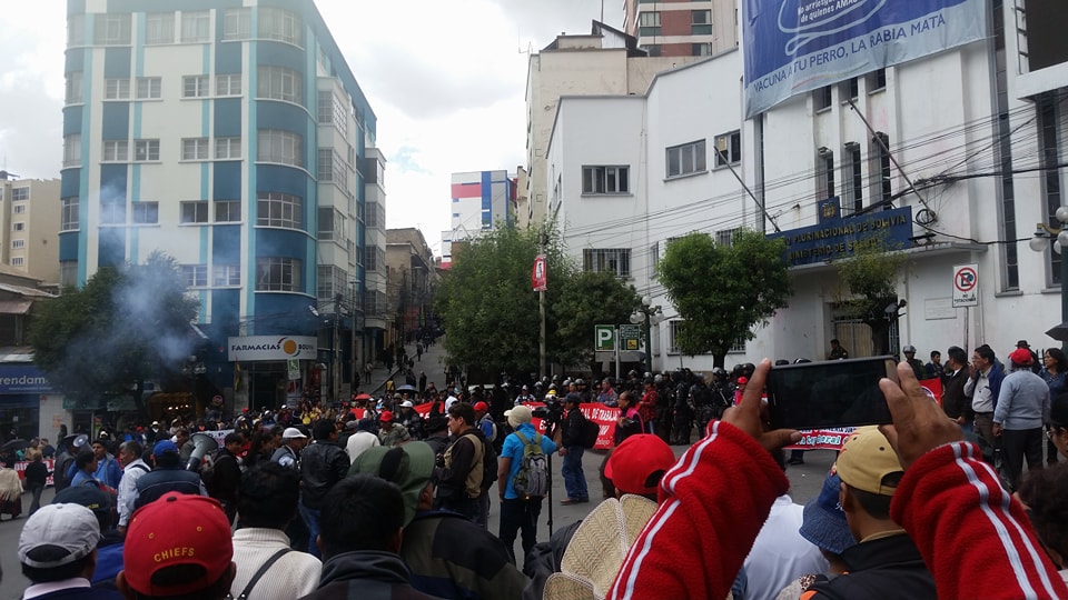 marcha_trabajadores_salud.jpg